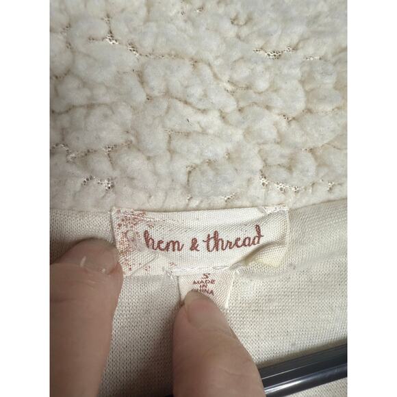 Women’s Sherpa Jacket - Size Small - Picture 3 of 3